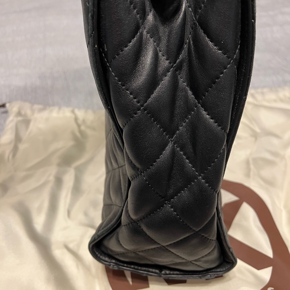 Michael Kors Bag - Picture 8 of 13